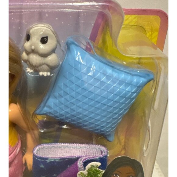 Mattle Barbie It Takes Two Chelsea Camping Doll Pet Owl & Sleeping Bag Playset - Picture 3 of 7